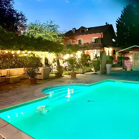 Cascina Manzo * דוליאני